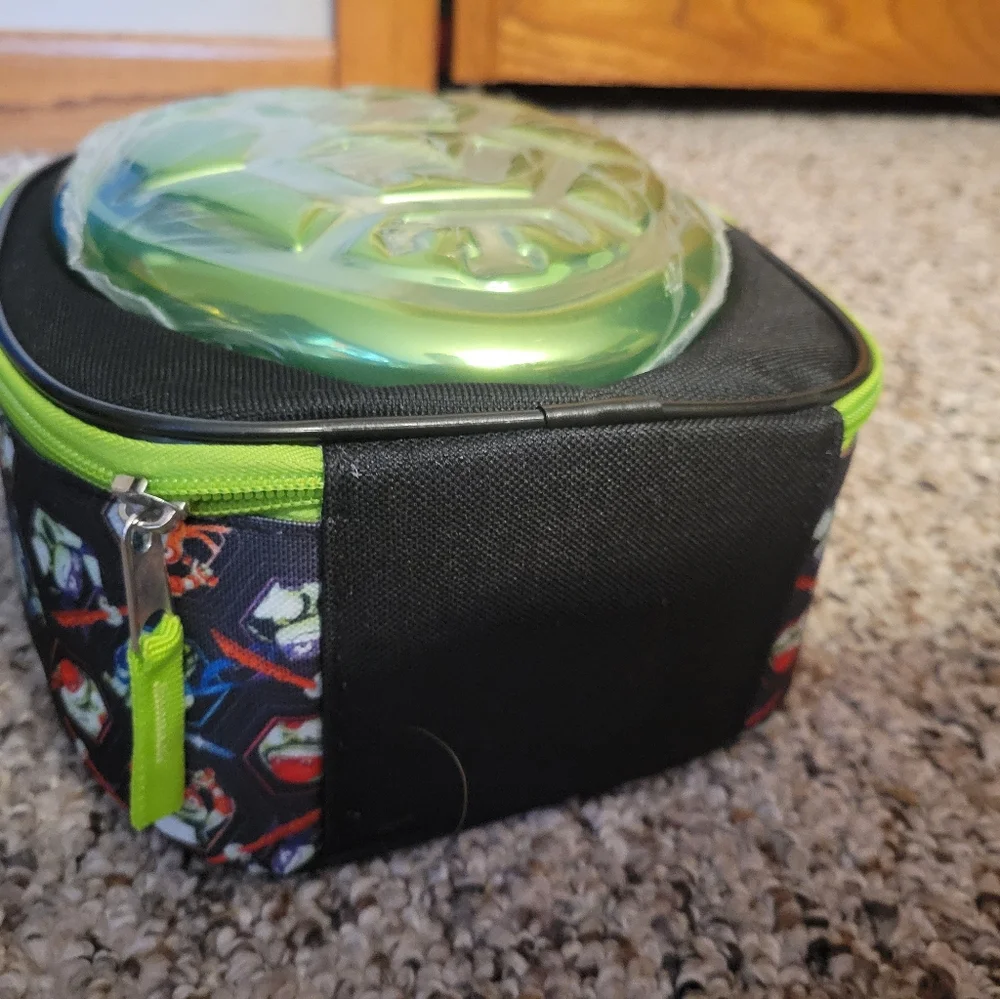 Teenage Mutant Ninja Turtles NWT‎ Shell Lunch Box